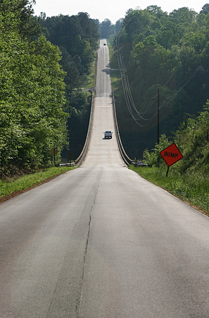 Bump in the Road<br />
Hwy 278<br />
Marion County<br />
Alabama