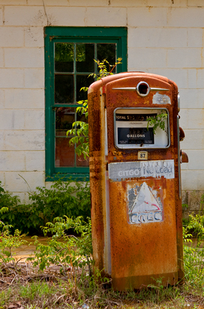 Last Chance for Gas<br />
Wilcox County<br />
Alabama
