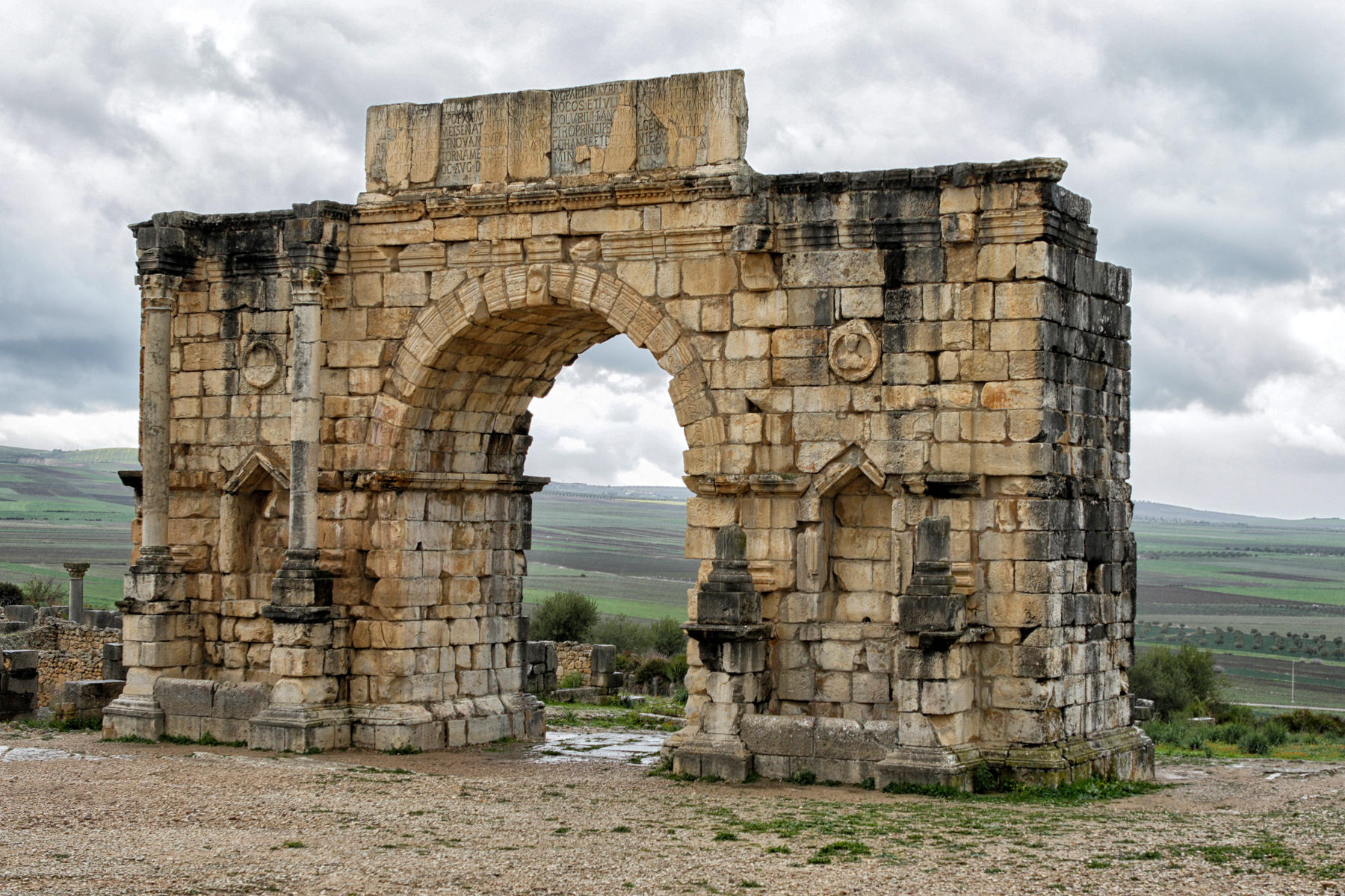 Triumphal Arch of Caracalla, 
Volubilis<br />3173
