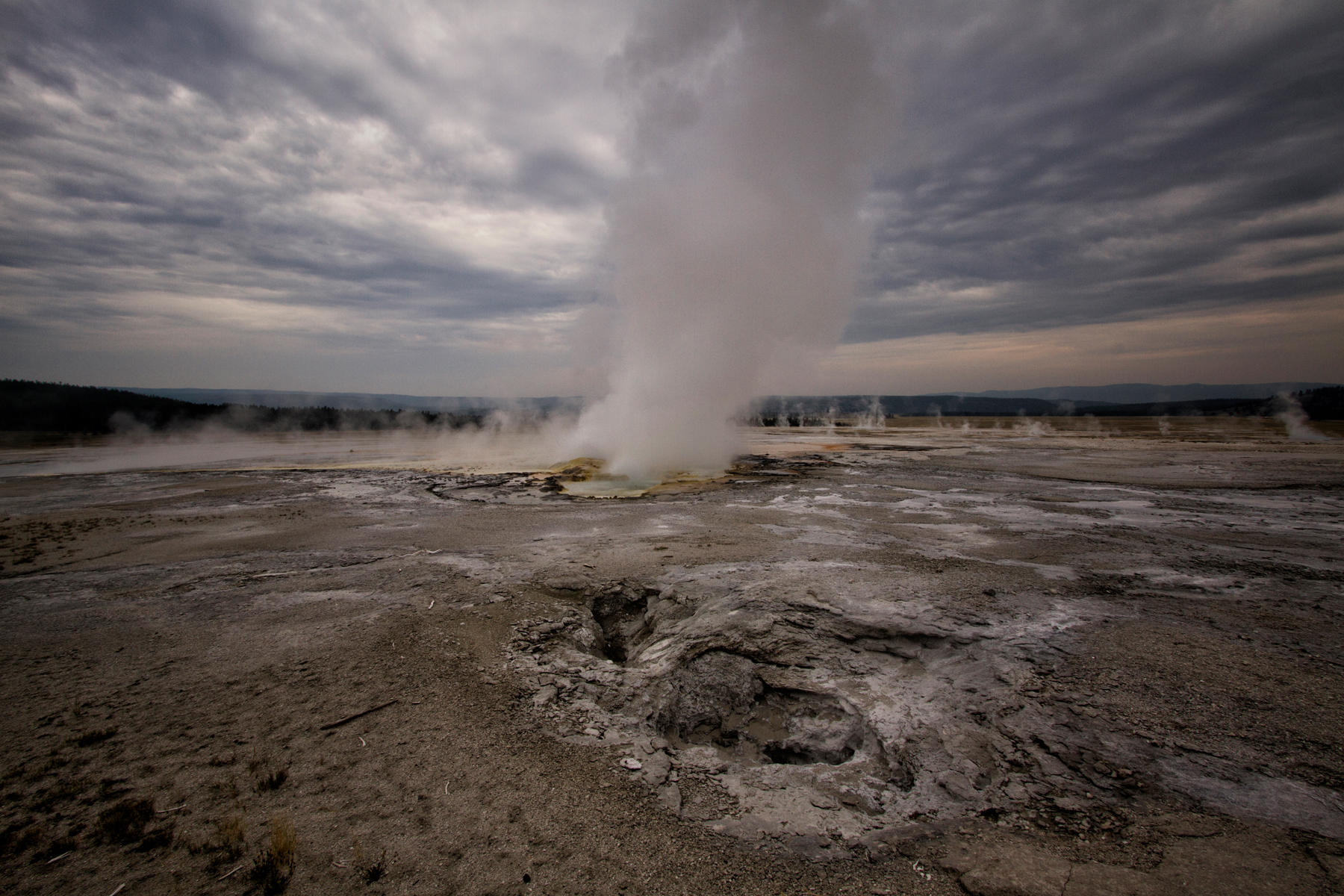 Midway Geyser Basin 0828