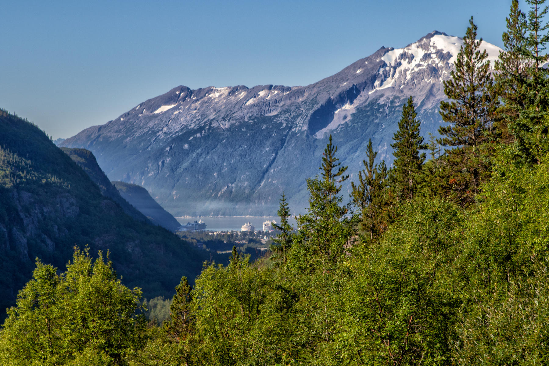 9930<br />view from White Pass & Yukon RR